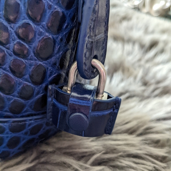 🛍️SOLD🛍️ Balenciaga Small Ville in Blue Croc embossed. - Picture 9 of 14
